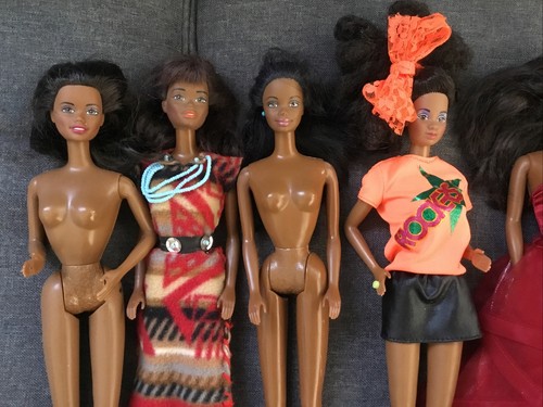 Barbie Doll Lot Of 10 African American Female Dolls Black F12 - Picture 4 of 12