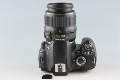 Nikon D40 + AF-S DX Nikkor 18-55mm F/3.5-5.6 G II ED Lens #54023