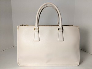prada saffiano satchel