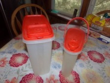 VINTAGE 2 QT PITCHER & DRY FOOD CONTAINER POPPY RED LIDS SHEER BOTTOMS