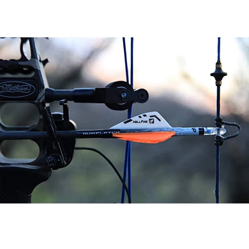 Nuevos productos de tiro con arco Quikfletch Hellfire paquete de 6 flechas plegado fácil instalación Foto 2 de 3
