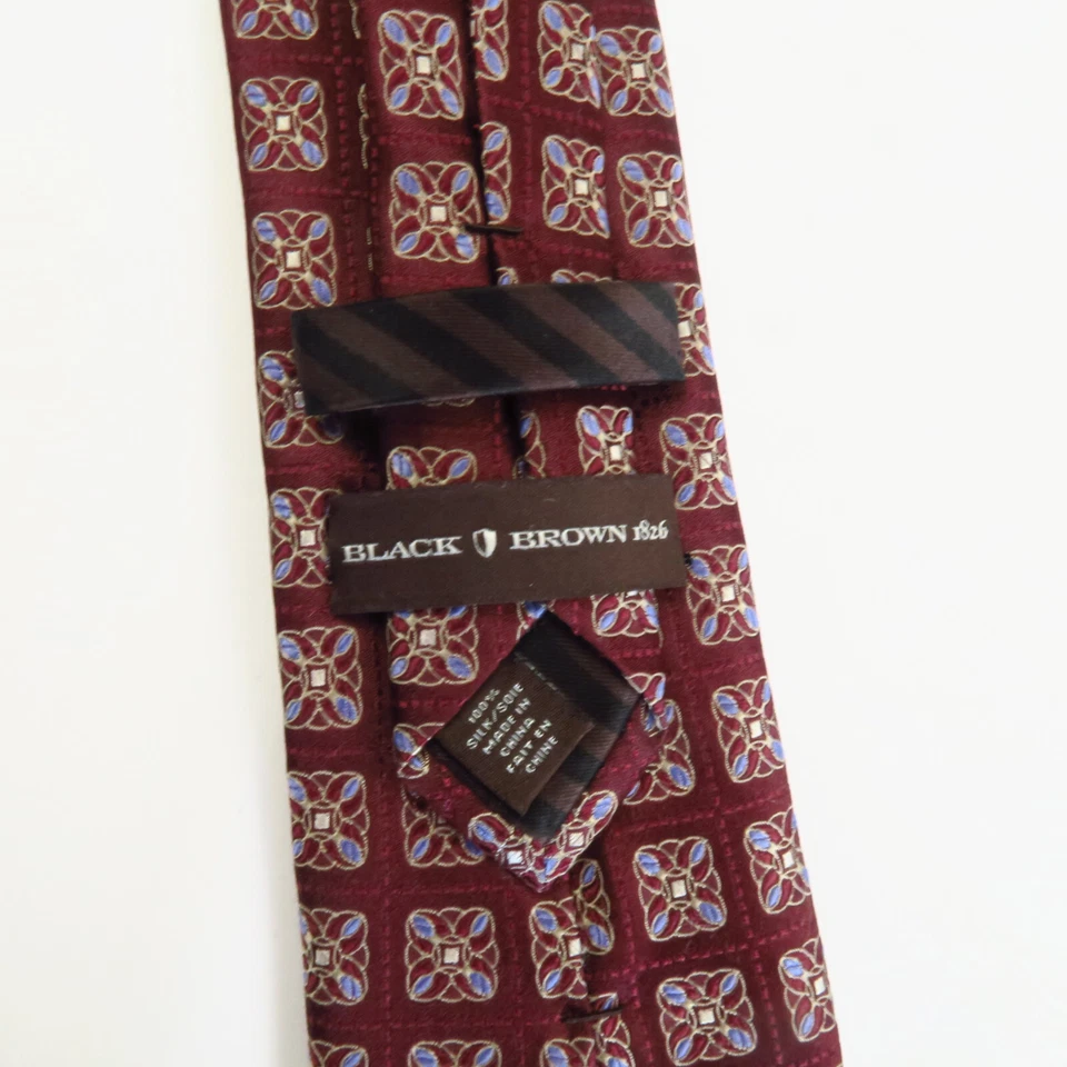 Black Brown 1826 Red Geometric Foulard Pattern Mens Neck Tie 61x3.25 Bright Long - Image 3 of 4
