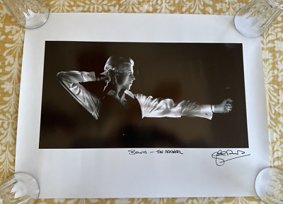 1976 David Bowie The Archer 18x24 Signed John Rowlands Photograph Print Auto