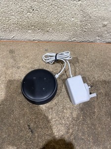 Amazon Echo Dot 3. Gen Smart Lautsprecher Schwarz UK Netzteil