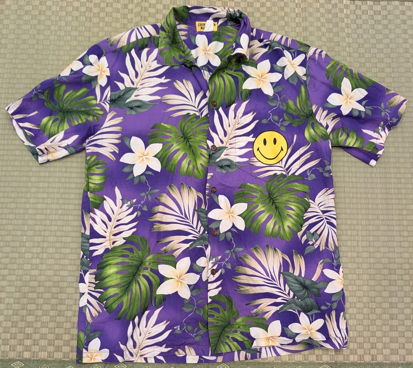 Chinatown Market Smiley Hawaiian Shirt Men's Size Medium Made in USA