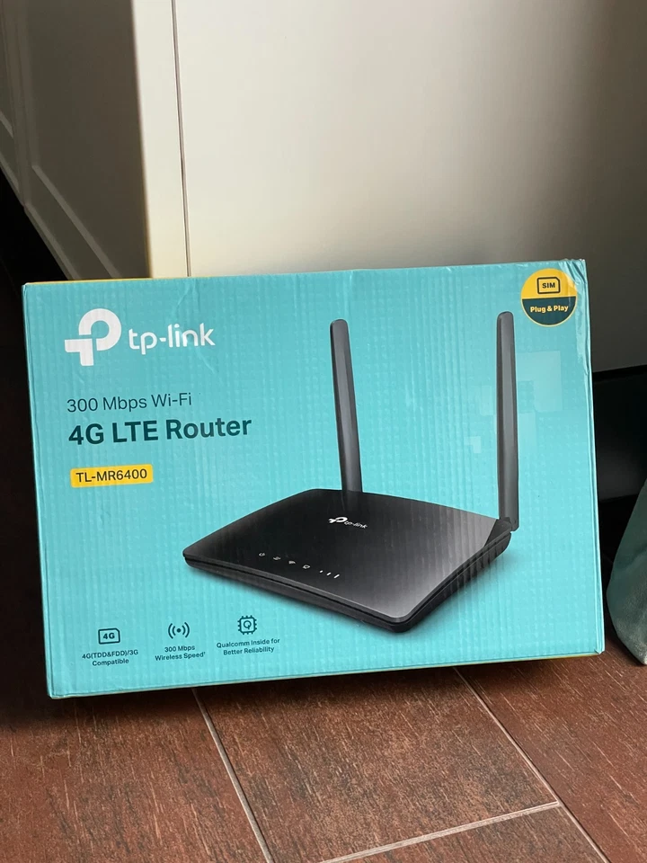 TP-LINK TL-MR6400 300Mbps 4G LTE Wi-Fi Router - Nero - Immagine 2 di 3