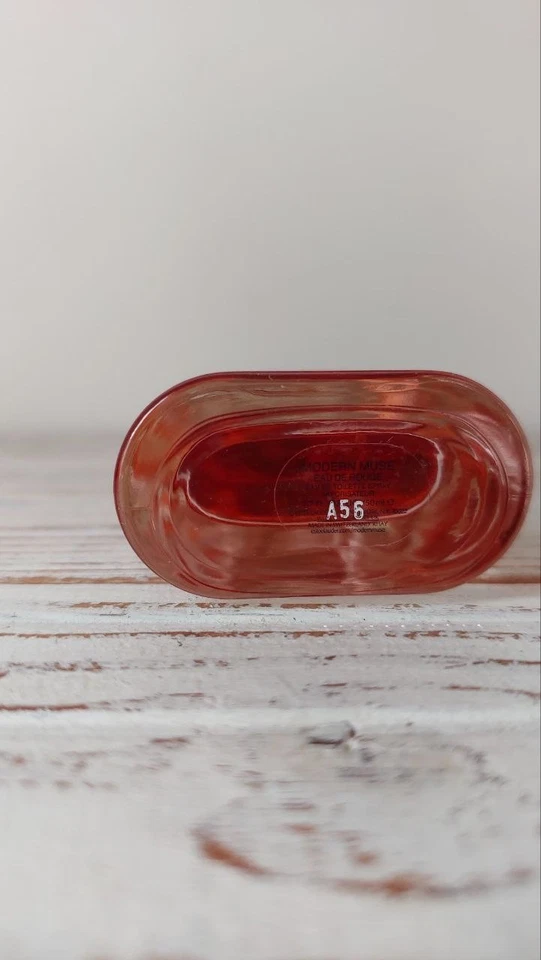 Estee Lauder Modern Muse Eau de Rouge edt 50 ml Foto 3 de 3