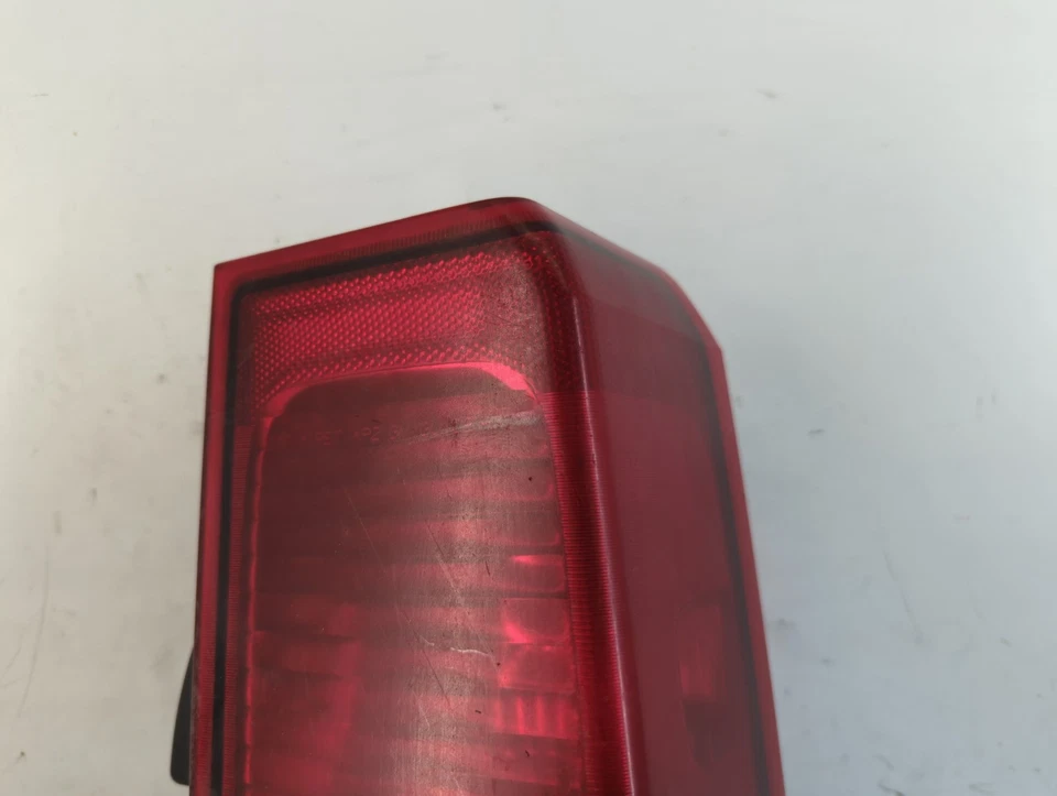 Оригинальный правосторонний задний фонарь для Hummer H3 2009 года выпуска TCZKR - Изображение 2 из 4