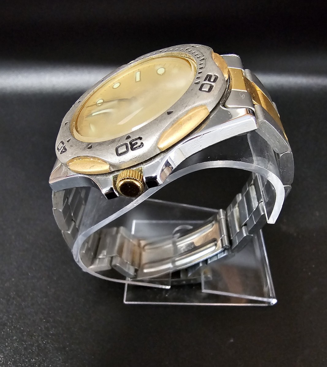 Vintage Gruen Sports Watch Quartz Diver Silver & Gold Yellow Dial