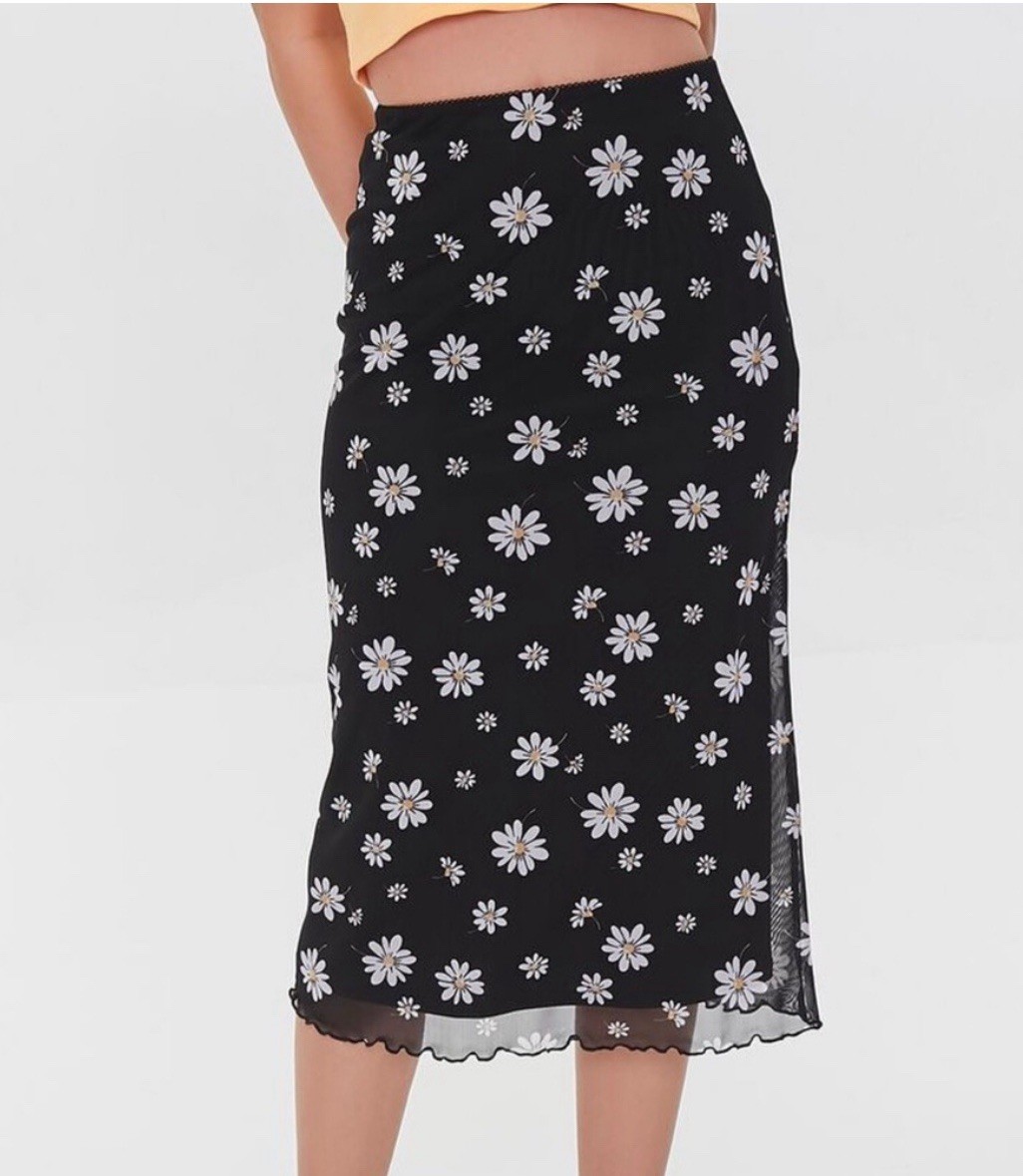 Sm Forever 21 Y2K-Inspired daisy floral print mesh midi skirt with lettuce edges