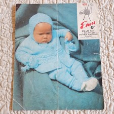 Emu 3DK Strickanleitung Nr. 970 Kinderwagen Set 21 - 23 Zoll Brustumfang