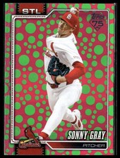 2026 Topps #40 Sonny Gray Holiday Polka Dots Green / Pink