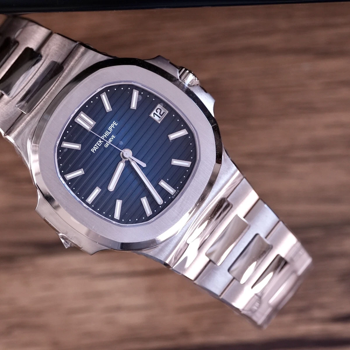 patek 5811 1g
