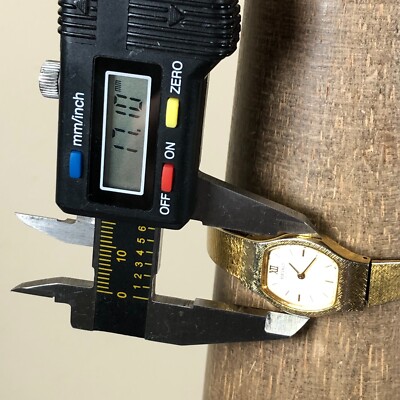 R6-3555 SEIKO 2P20　Porte 腕時計 ゴールド Seiko Women 2P20-5G29 Dress Gold Dial Tone 17mm Quartz