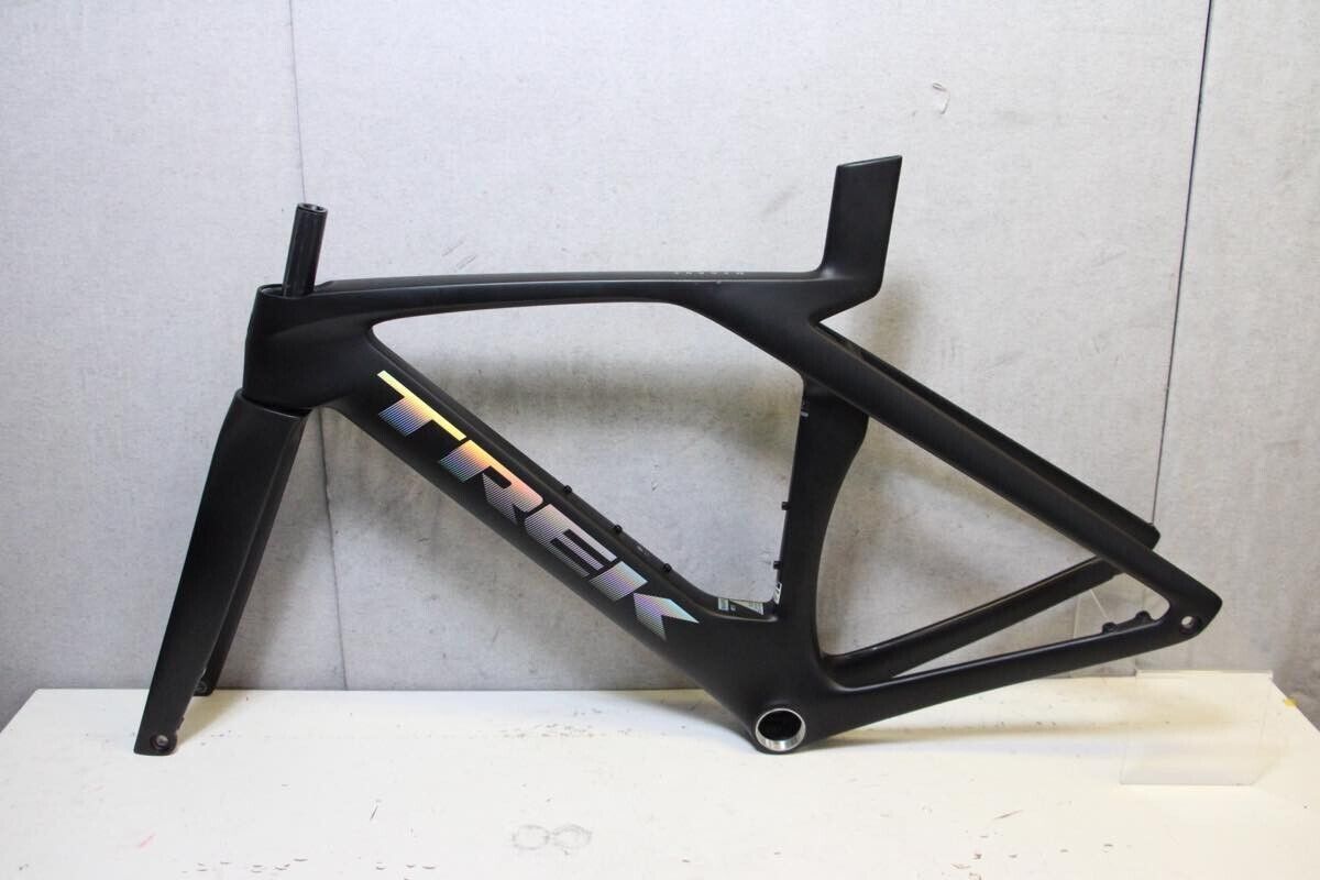 TREK MADONE SLR Gen 7 Carbon Frame 52 (2024) with Handlebar TREK MADONE SLR Gen 7 Carbon Frame 52 (2024) with Handlebar