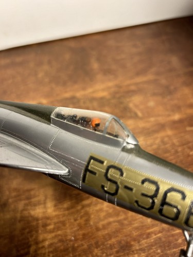 Vintage 1960s Scale Built Plastic Model Airplane F84 F Jet Fighter USAF - Picture 4 of 17