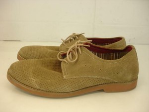 clarks suede bucks