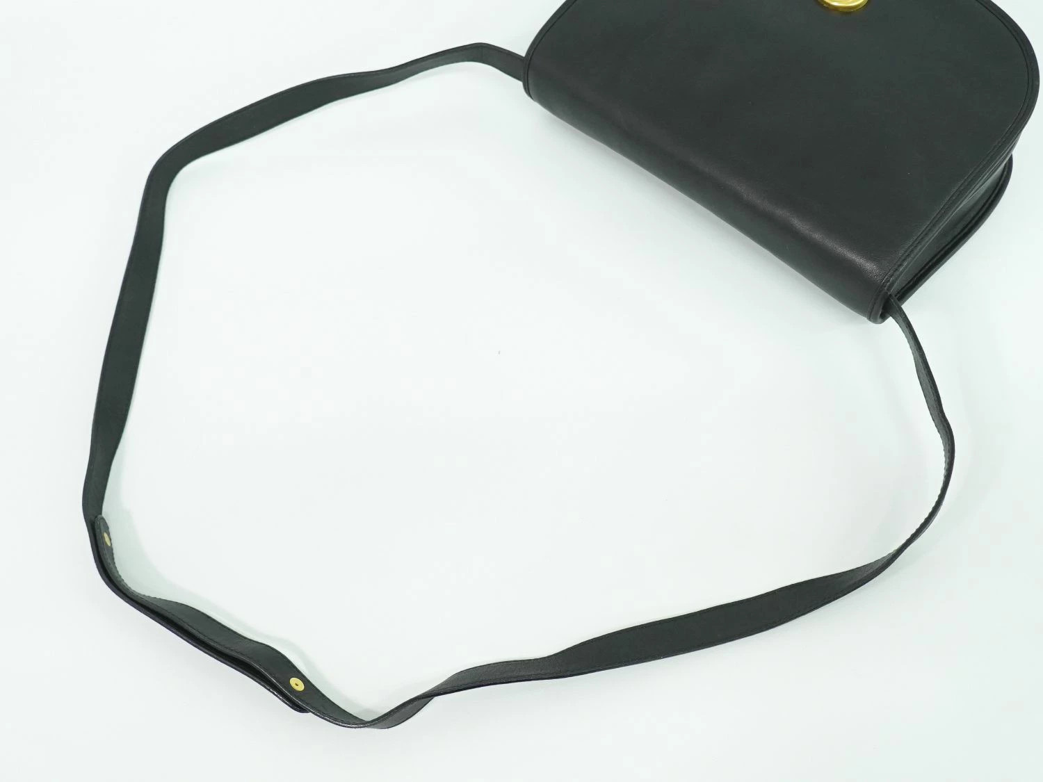 Authentic Gucci Interlocking G Old Shoulder Bag P… - image 5