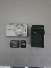 Samsung ES80 12MP Digicam Digital Camera  Battery SD Charger Tested Works