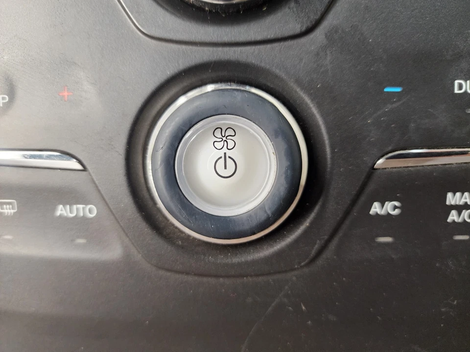 Panel de control de radio temperatura calefacción aire acondicionado Ford Flex 2014-2019 pantalla de 8" OEM Foto 3 de 4