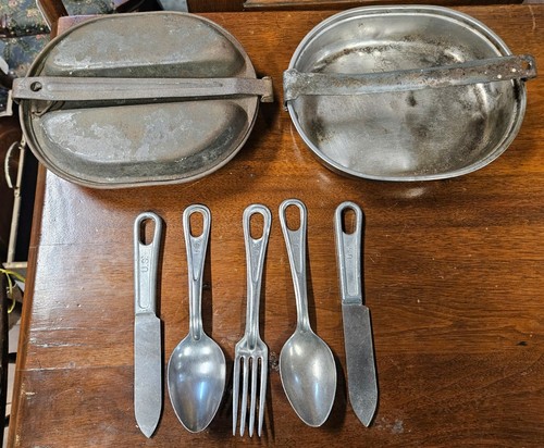 Vintage World War 2 Lot Of 2 Mess Kits With 5 Utensils Marked U.S.