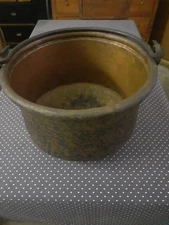 VINTAGE VECCHIO PAIOLO IN RAME CON MANICO IN FERRO IMBROCCATO