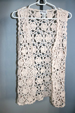 Vintage 70s Crochet Vest Cream/Ivory Boho Knit ONE SIZE by Exclusive Faux Pearls