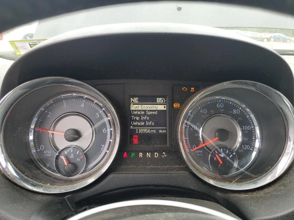 Used Rear Left Door Assembly Rear Side fits: 2015 Chrysler Town & country movabl - Image 4 of 4