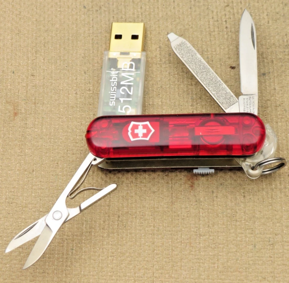 Victorinox Swiss Army 58 мм классический нож старше SWISSMEMORY - 512 MB USB-накопитель - Изображение 3 из 4