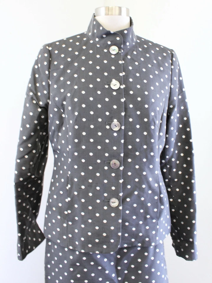 Blazer Chaqueta Falda Traje Nina McLemore Gris Blanco Lunares Texturizado Seda Conjunto 8 Foto 3 de 4