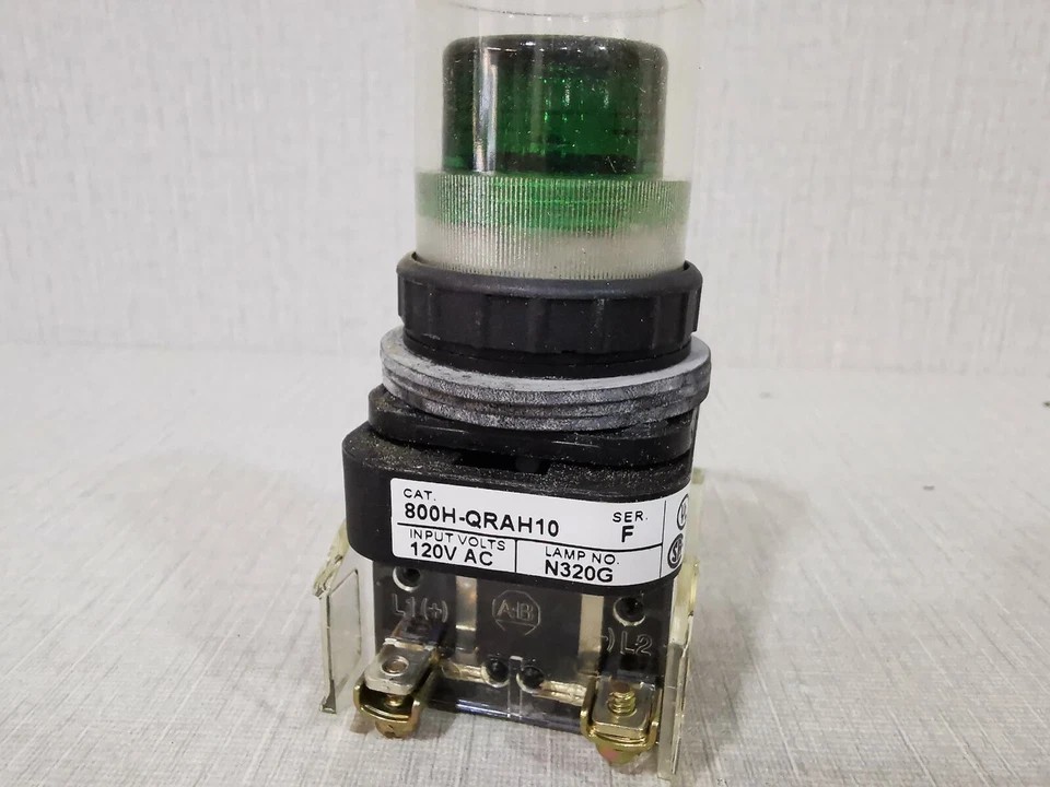 Allen Bradley 800H-QRAH10 Push Button - NEW WITH FILTHY BOX - Image 4 of 4