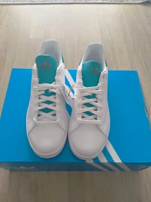 stan smith 42⅔ - Photo 1/4