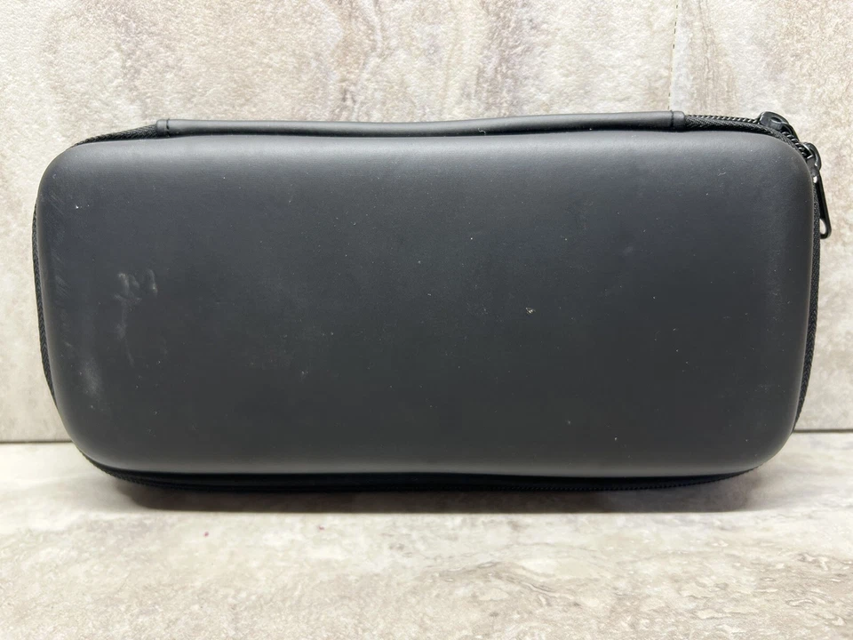 Funda resistente HORI Switch para Nintendo Switch negra usada buen estado Foto 2 de 4