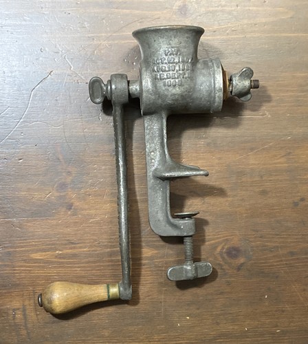 Vintage Universal No. 1 Food Chopper Meat Grinder Table Mount - Picture 9 of 12
