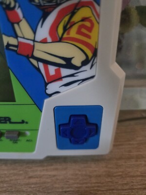 Jeu Vidéo Portable Tiger Electronics Football 1988 - Testé Et Fonctionne - Avec Boîte