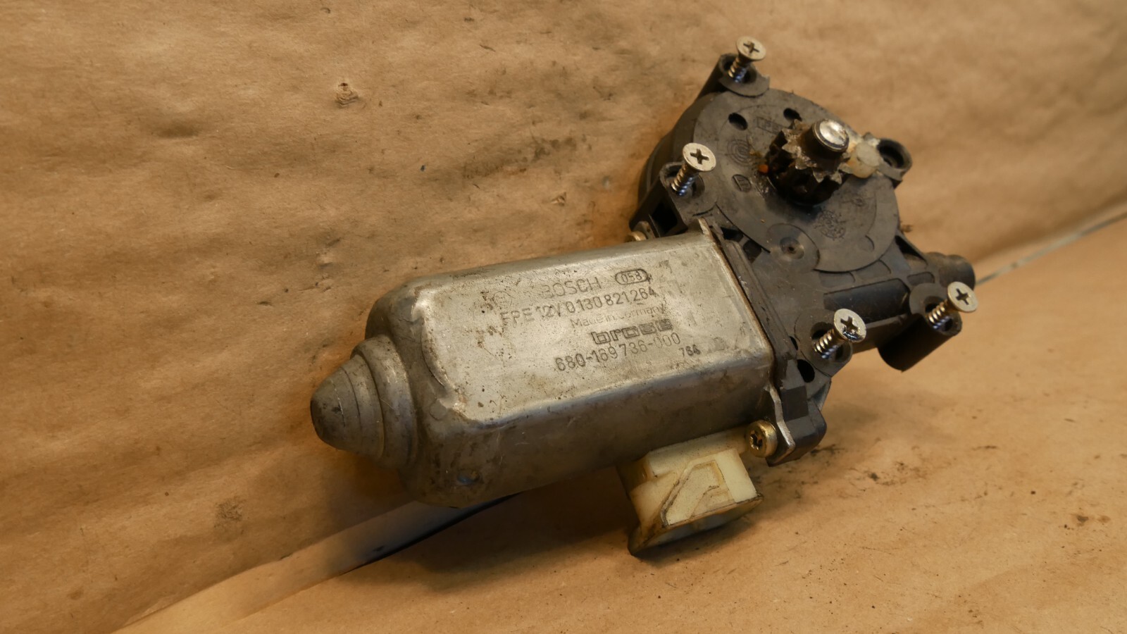 Ferrari 360 456 550 575  RH Door Window Motor OEM PN 63211800