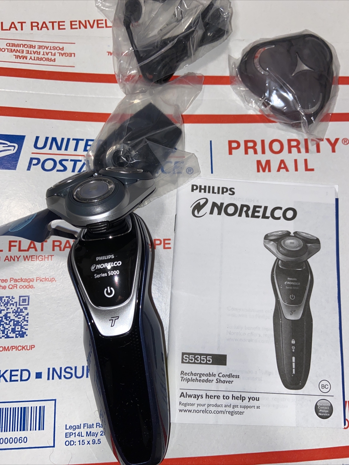 Philips Norelco Series 5100 Wet or Dry Electric Shaver with Precision Trimmer