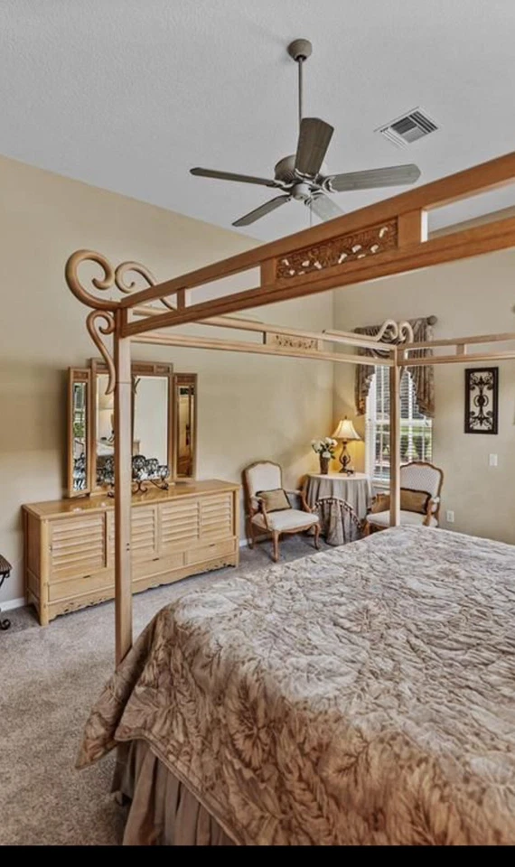 山核桃白色家具 — 第 3/4 张图片