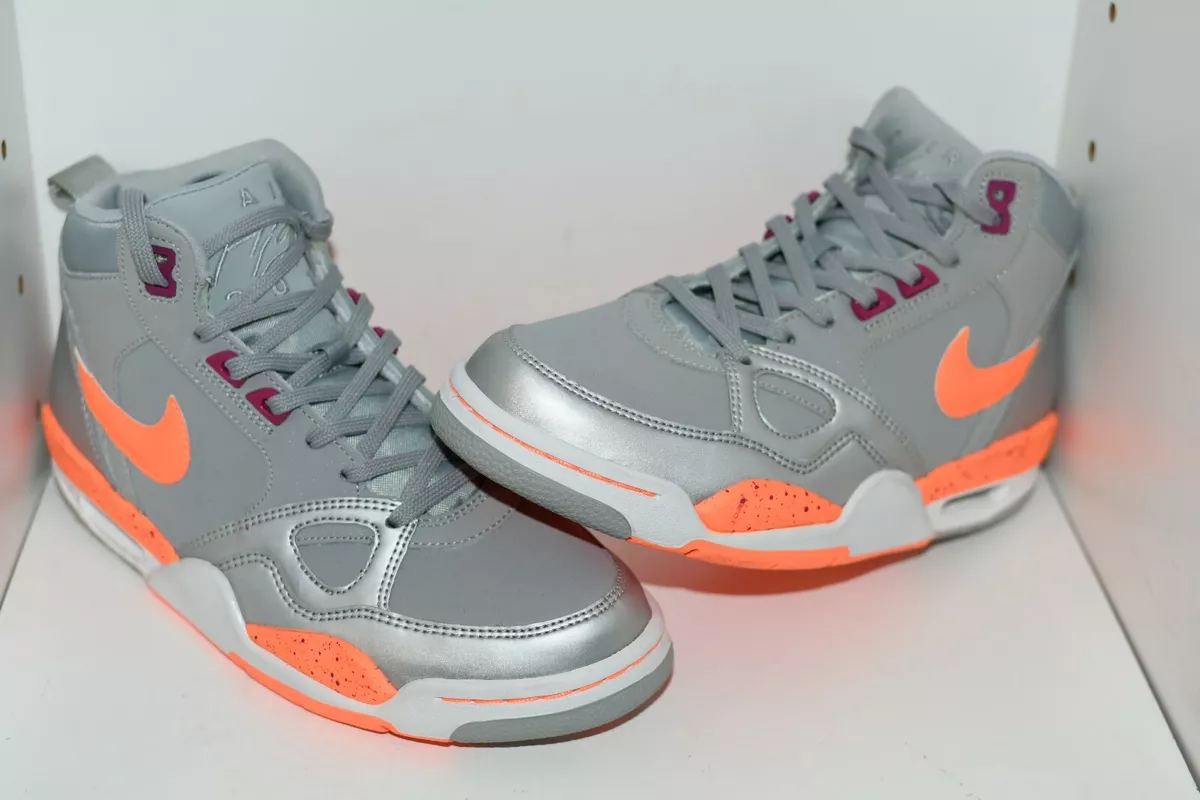 Flight hotsell 13 nike