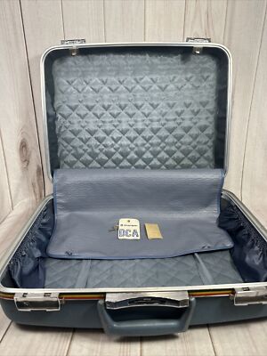 Vintage Airway Industries Boyle Hardshell Luggage Case with Lock