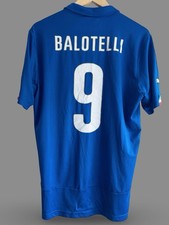 Original #9 Balotelli Italien Puma 2014 Heimtrikot. Groß. 9,5/10 Zustand. 