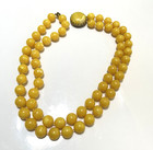 Vintage Double Strand Yellow Marbled Beaded Necklace  # 267 — photo 2