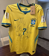 2026 BRAZIL WORLD CUP TEAM SIGNED JERSEY with 13 AUTOGRAPHS w/COA Proofs Rare !!