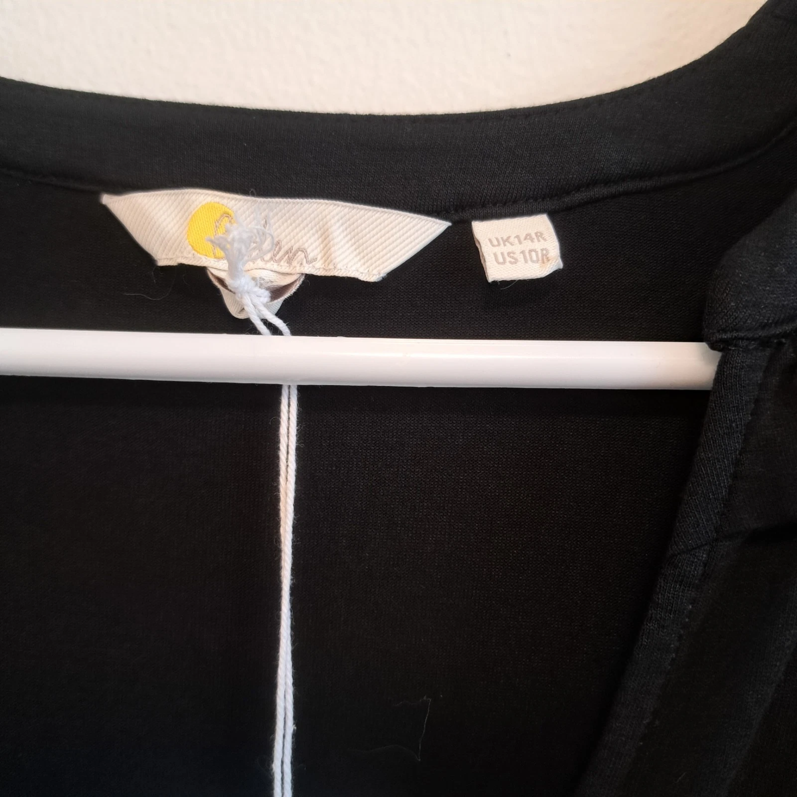 VETEMENTS Boden abito in jersey a strati nero scollo a tacche corto con cintura e volant elasticizzato taglia US 10