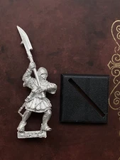 Games Workshop Citadel Warhammer Fantasy Old World Bretonnia Men at Arms Halberd