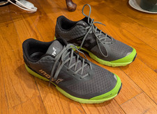 INOV-8 Trailroc 285, Men's size 10.5, flawless condition, trail runners