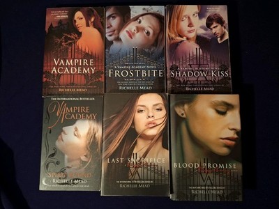 Vampire Academy von Richelle Mead Teil 1-6 vollständig auf Englisch