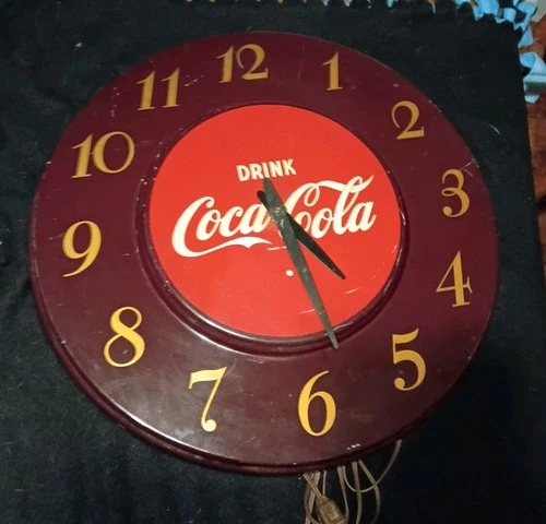Vintage 1950s Coca Cola Coke Soda Pop 18 Inch Round Advertising Wall Clock 1952