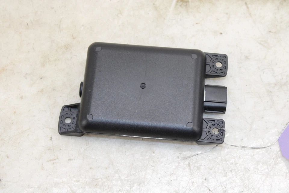 Модуль задних правых слепых зон для Mazda MX-5 Miata 2016-2019 годов выпуска N24367Y80A от оригинального производителя GJ65 - Изображение 2 из 2