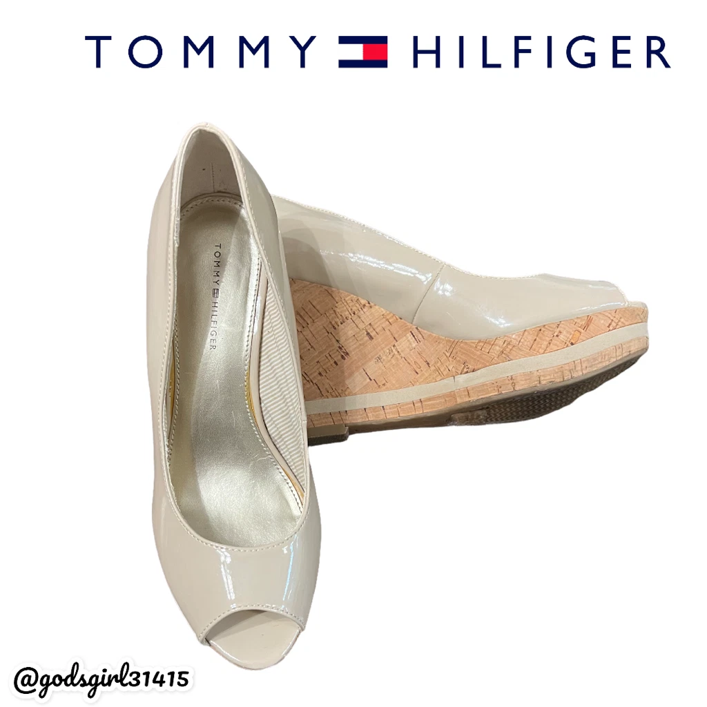 Tommy hilfiger best sale amanda wedge